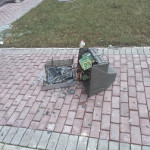 Выкинули телевизор в окно