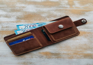 Yelka - изделия из кожи ручной работы