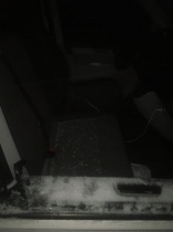 Разбили окно на автомобиле