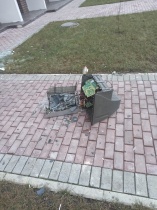 Выкинули телевизор в окно