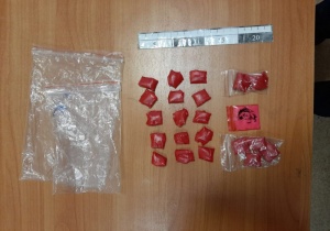 На Новочеркасской задержали закладчика